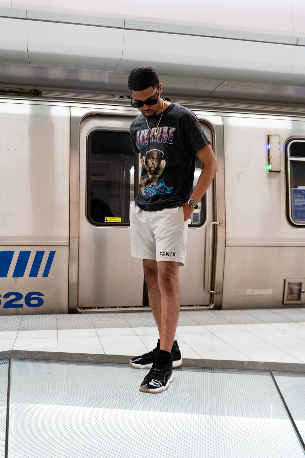 STONE NYLON SHORTS