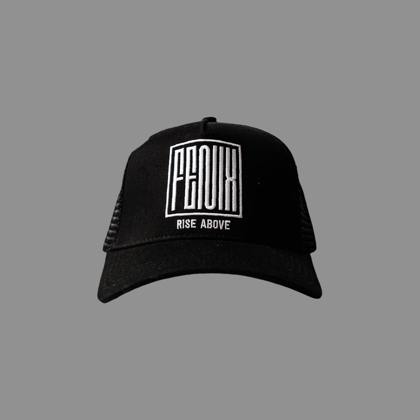 BLACK/WHITE TRUCKER HAT