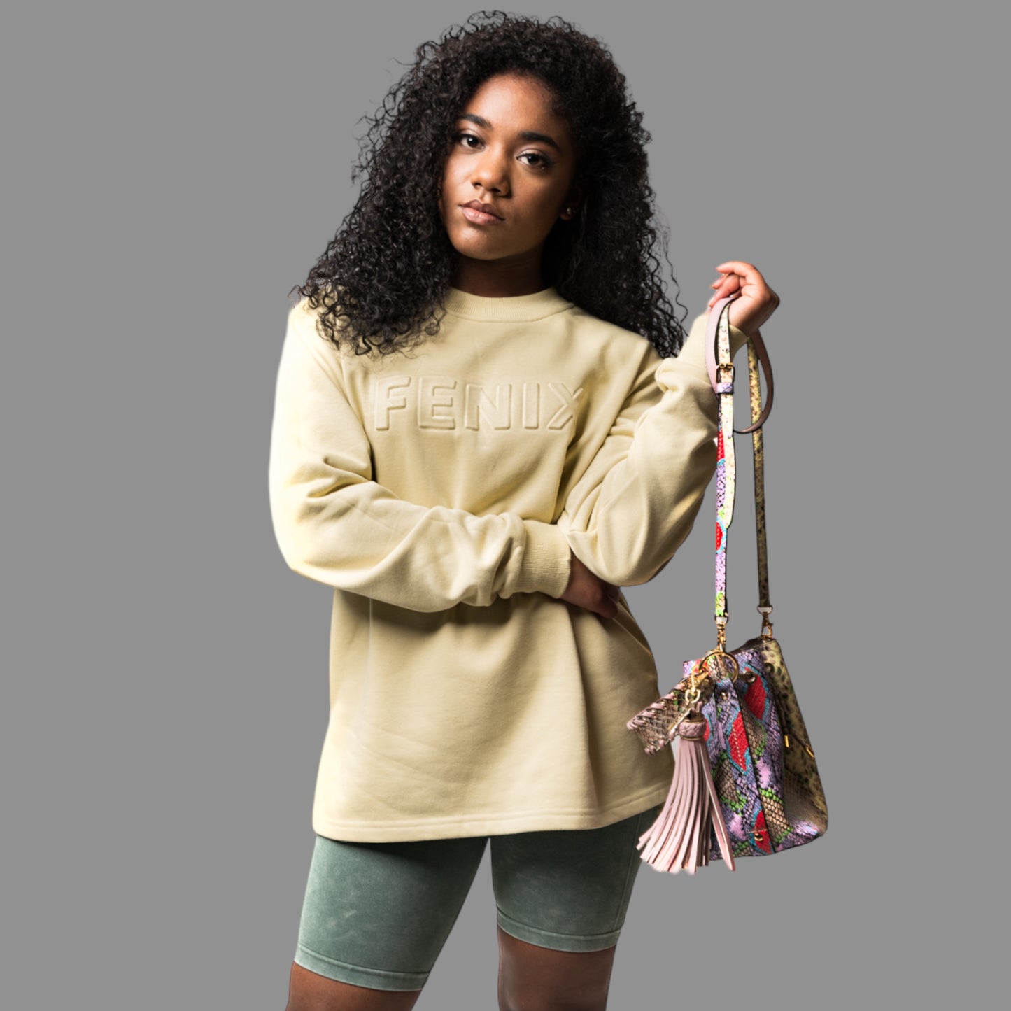 CREAM EMBOSSED CREWNECK