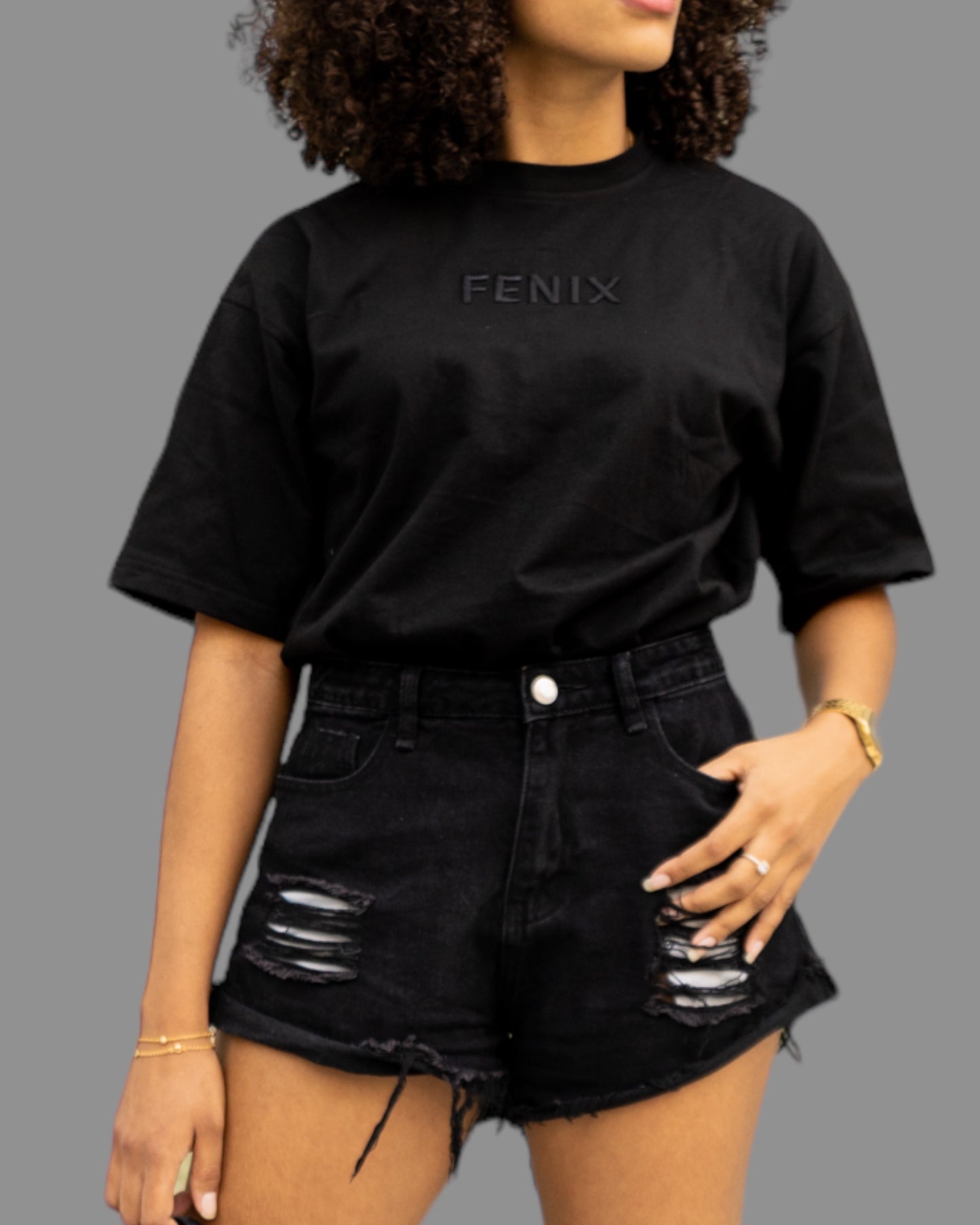 BLACK OVERSIZED T-SHIRT